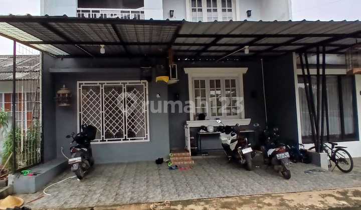 Dijual Cepat Murah Rumah 2 Lantai Dalam Perumahan Area Sawangan Dijual Cepat Murah Rumah 2 Lantai Dalam Perumahan Area Sawangan