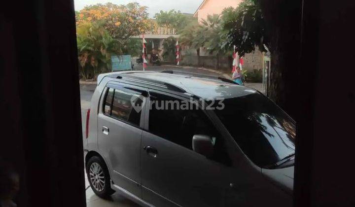 Rumah Akses 2 Mobil Cocok Untuk Usaha Dekat Universitas Budi Luhur 2