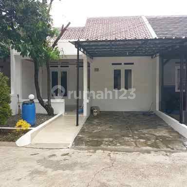 Rumah Minimalis 2 Lantai Area Beji Depok 10 Menit Tol Krukut 1