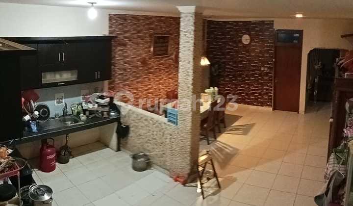 Rumah 2 Lantai Luas Pangkalan Jati Cinere, 3 Menit Tol Desari Rumah 2 Lantai Luas Pangkalan Jati Cinere, 3 Menit Tol Desari