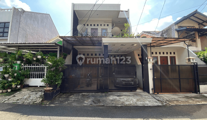 Rumah Bintaro Pessangrahan Siap Pakai Semi Furnished Dijual Cepat 1