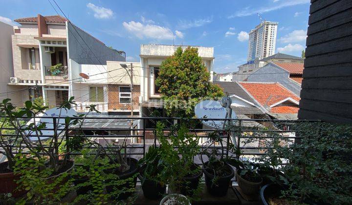 Rumah Bintaro Pessangrahan Siap Pakai Semi Furnished Dijual Cepat 2