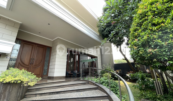 Menteng Jakpus Rumah Mewah Marmer Klasik Halaman Luas Dijual  2