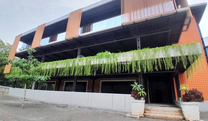 Gedung Baru 3 Lantai Ada Rooftop Pejaten Disewakan 1