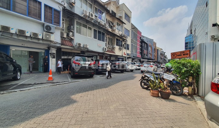 Grand Wijaya Center 3-Storey Shophouse Suitable for Office For Sale 2