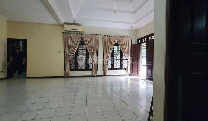 Disewakan Rumah Pondok Indah Belakang Pim2 1