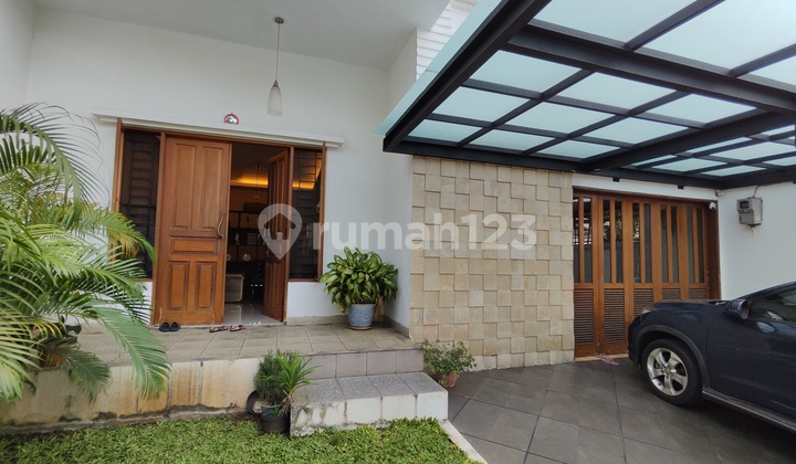 Pondok Indah Newly Renovated Comfortable House for Sale