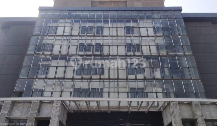 Disewakan Gedung Kantor Pinggir Jalan Raya Fatmawati