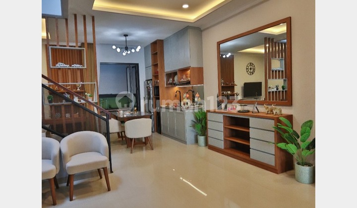 Dijual Rumah Bagus Pondok Indah harga dibawah 7M