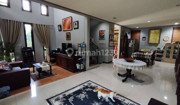 Dijual Rumah Hook Nyaman Dan Asri Pondok Indah 1