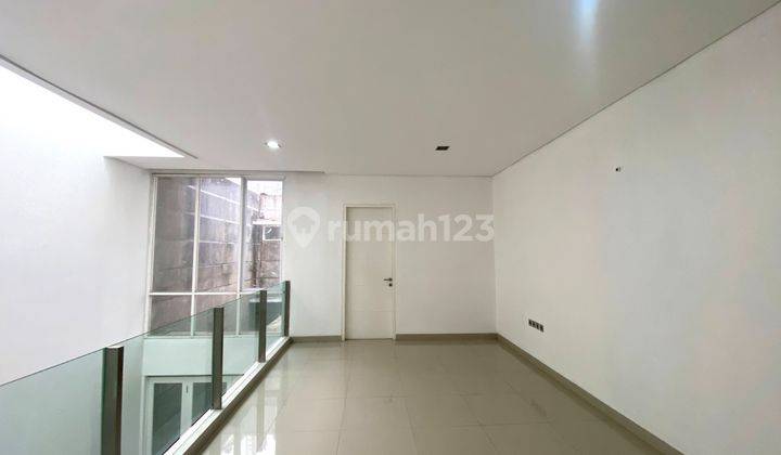 Rumah Modern Minimalis Siap Huni Pondok Indah