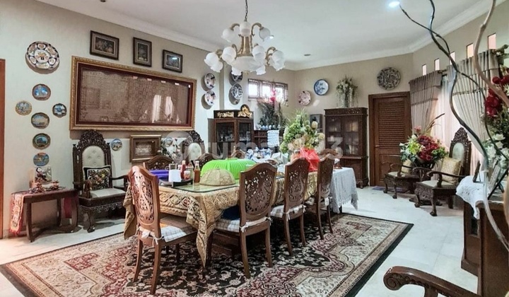 Dijual Rumah Mewah Elit Simprug Tenang Dan Nyaman Dijual Rumah Mewah Elit Simprug Tenang Dan Nyaman