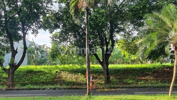 For Sale Land Ready to Build Strategic Location and Comfortable Scenic Pondok Indah