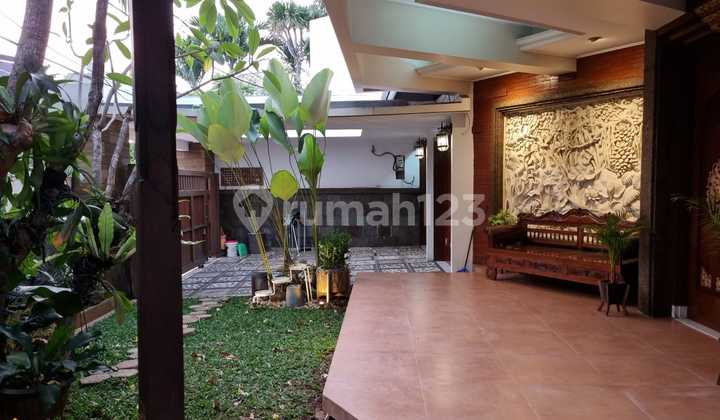 Disewakan Rumah Bagus Pondok Indah Bali Style Disewakan Rumah Bagus Pondok Indah Bali Style