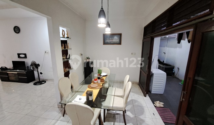 Cirendeu Ready-to-Live House 3KM from Lebak Bulus Stop 1