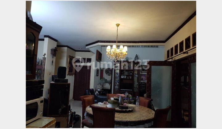 Dijual Rumah 2 Lantai Di Hang Jebat Jaksel Lokasi Rindang dan Nyaman