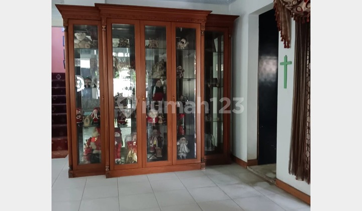 Dijual Rumah Hook Harga Di Bawah Njop Di Pondok Indah