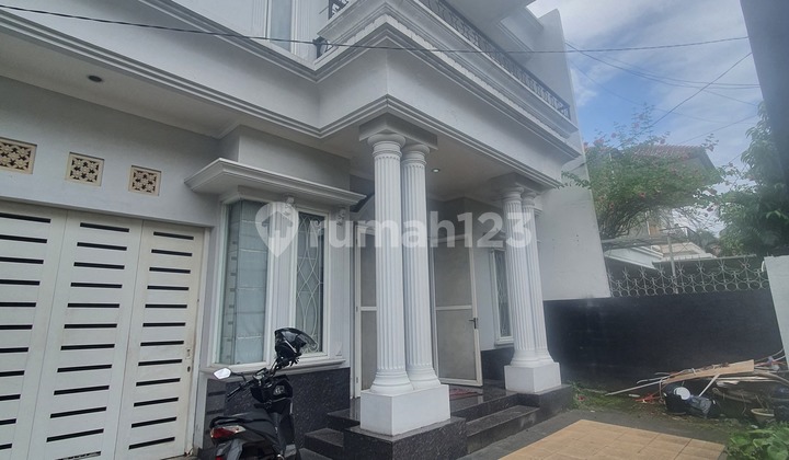 For Rent Classic Modern House in Pondok Indah 1