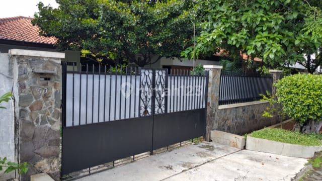 Rumah Asri Dan Strategis Dijual di Cempaka Putih 1