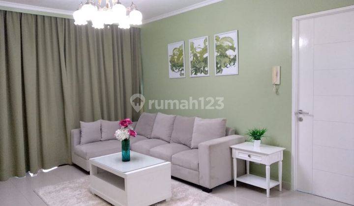 ruang keluarga dijual bu apartemen di hampton