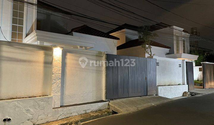 Disewa Townhouse di Dharmawangsa         1