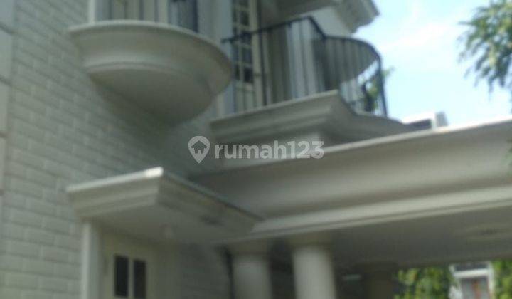 Dijual Rumah Baru Hoek Mewah di Tanah kusir    1