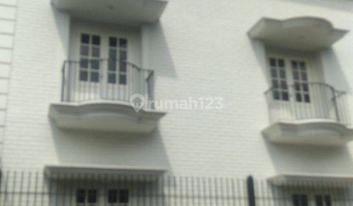 Dijual Rumah Baru Hoek Mewah di Tanah kusir    2