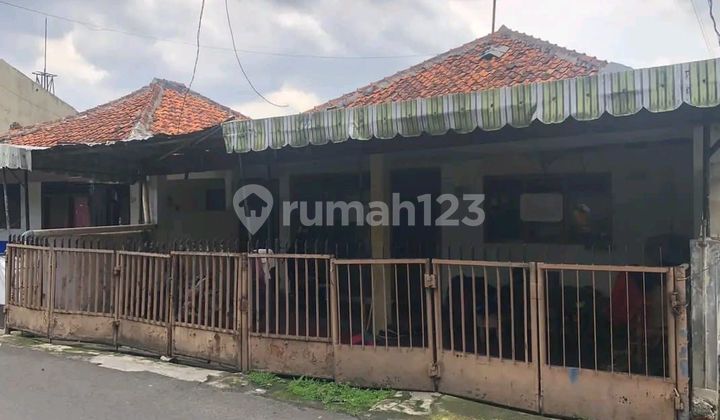Dijual Rumah Hitung Tanah di Haji Nawi (RH)