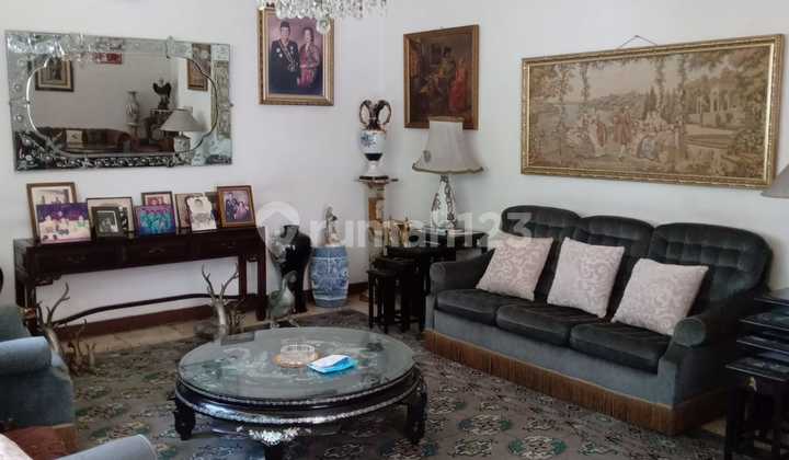 Dijual Rumah Klasik Nyaman Terawat Di Pondok Indah  2