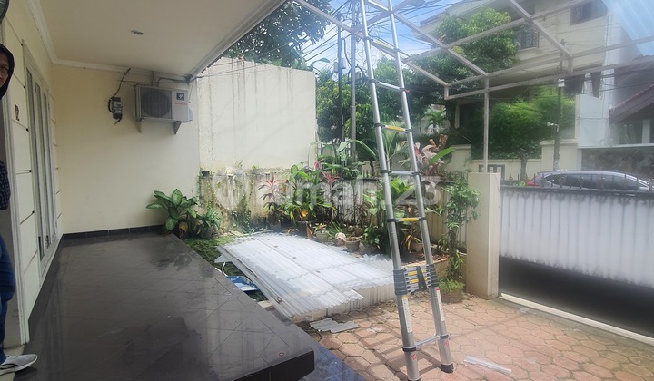 For Rent New Renovated HouseWide Street Suitable for Office 2