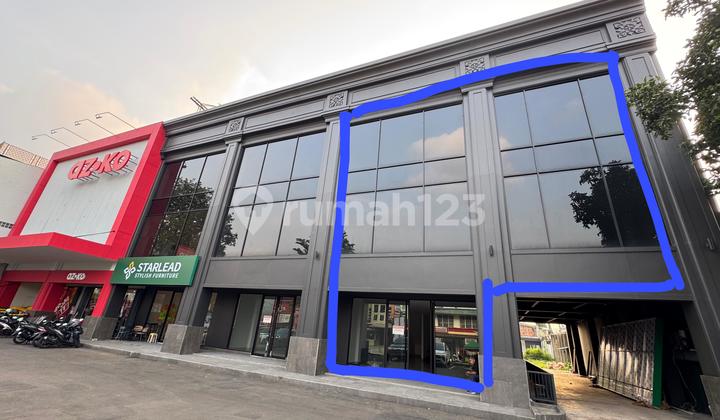 For Rent New Strategic Shop House in Bangka