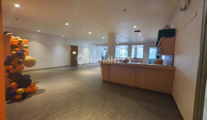 Disewakan Ruang Usaha Lokasi Pinggir Jalan Pondok Indah