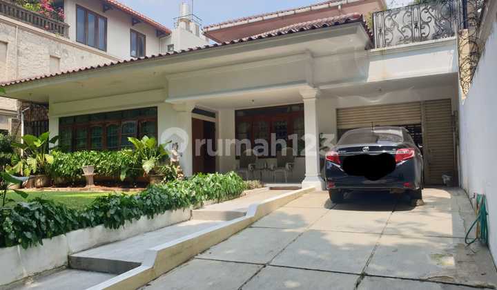 Dijual Rumah Klasik Nyaman Terawat Di Pondok Indah  1