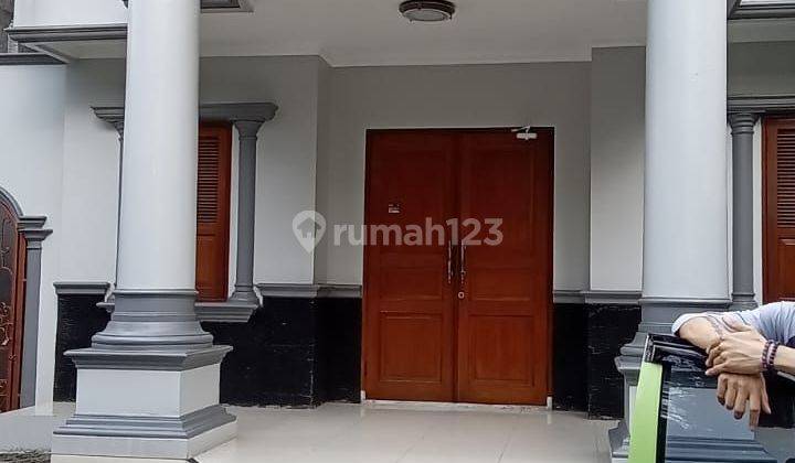 Disewa Rumah Bagus Di Jl Limau Kebayoran Baru 2