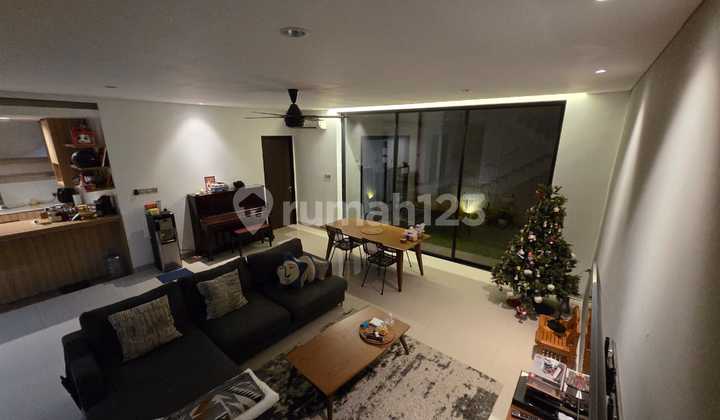 Dijual Rumah Minimalis di Lebak Bulus Dalam Komplek