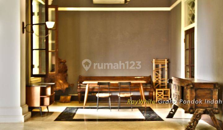 For Sale - Rumah Nuansa Kolonial Di Kemang Raya Jakarta Selatan