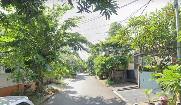 For Sale Comfortable Classic House in Pondok Indah. 2