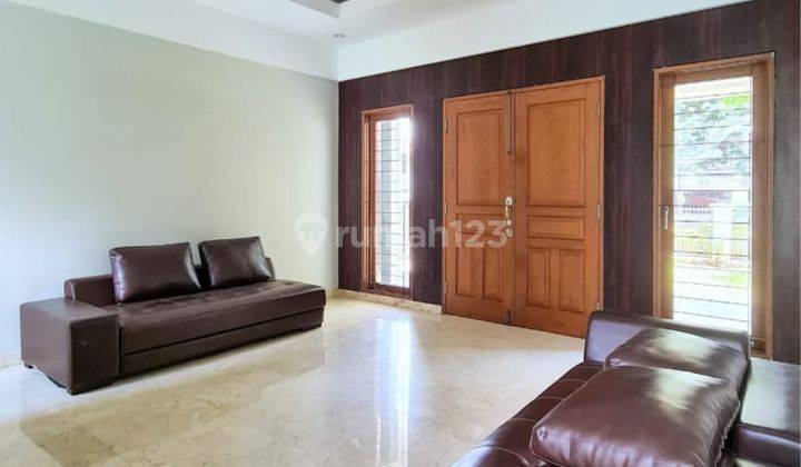 RUMAH MODERN 2 LANTAI SIAP HUNI DI WIJAYA KEBAYORAN BARU 8