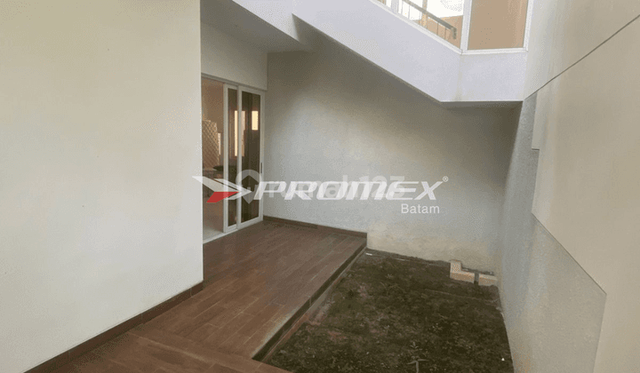 Rumah 2 Lantai Bagus Semi Furnished di Batam Centre, Batam 3