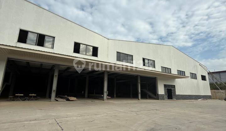 Gudang Kawasan Industri , 2 Lantai, HGB, Dekat Akses Pelabuhan, di Batam Centre