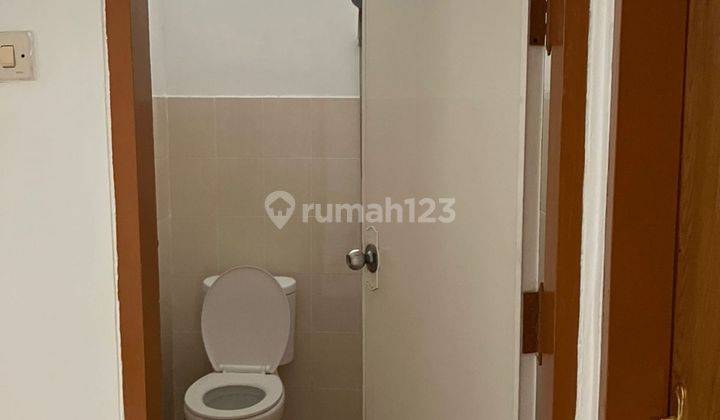 Sewa Cepat Rumah Pinggir Jalan Sunter Indah, Jakarta Utara. 4