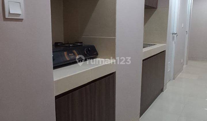 Apartement Hollan Village Apartment 3 BR Semi Furnished Bagus 12