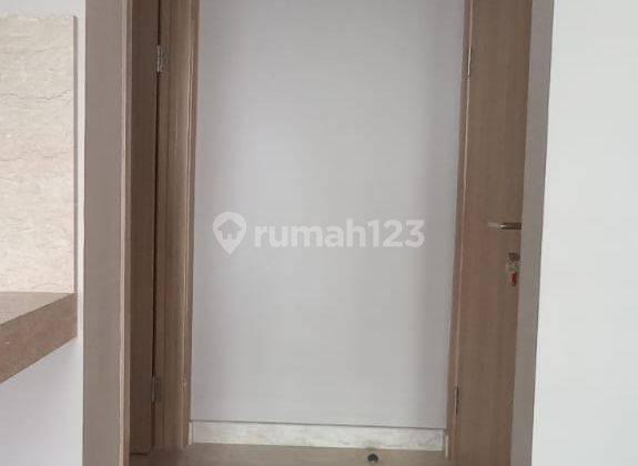 Apartement Holland Village Apartment 3 BR Bagus 8