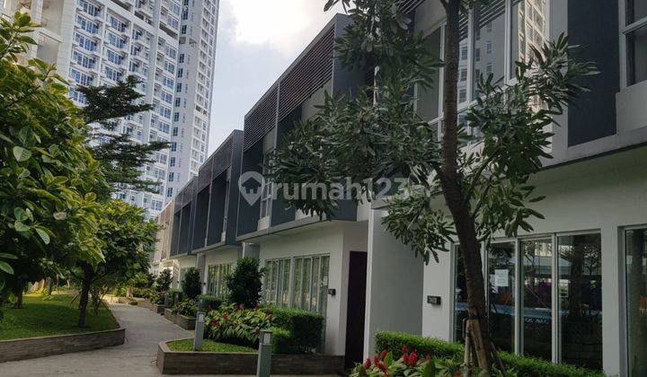 Jual Cepat Townhome Puri Mansion  Semi Furnished Bagus 2 Lantai 1