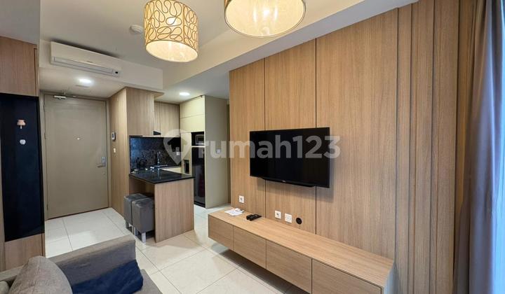 Apartemen Gold Coast 2Br 62M2 Full Furnished City View High Floor 2