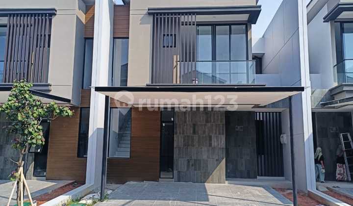 Brand New House Kuningan Village PIK 2 8x15 4+1BR Rare Find Brand New House Kuningan Village PIK 2 8x15 4+1BR Rare Find
