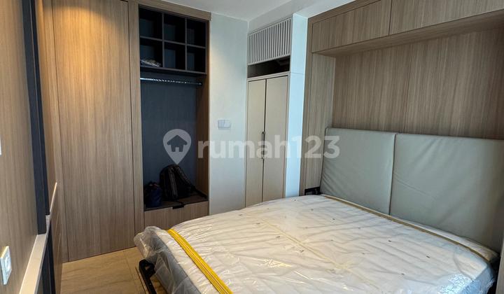 Apartemen Studio Menara Jakarta Paling Eksklusif, Brand New Smart Furniture Furnishin