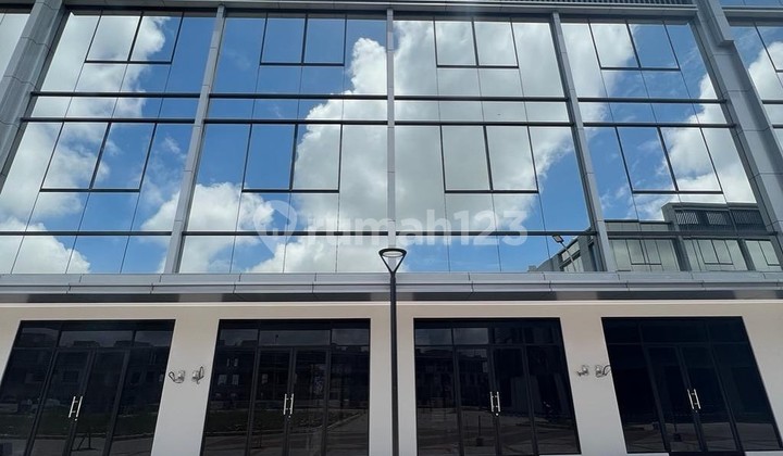 Murah Ruko Osaka PIK 2 4,5x16,25 Siap Pakai 2 Muka Hadap Danau