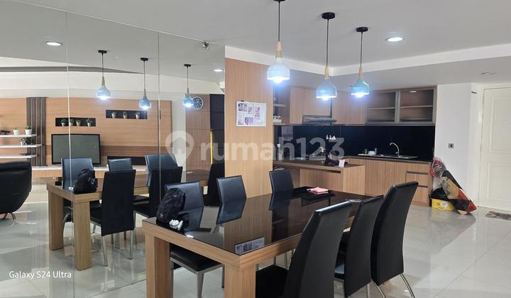 Apartemen Kondominium Taman Anggrek 3BR Full Furnish Mid Floor City View, Cocok Untuk Investasi Ready Calon Penyewa 2