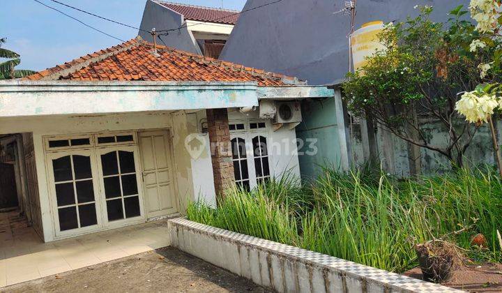 Rumah Tua Hitung Tanah di Jl. KH Agus Salim 2